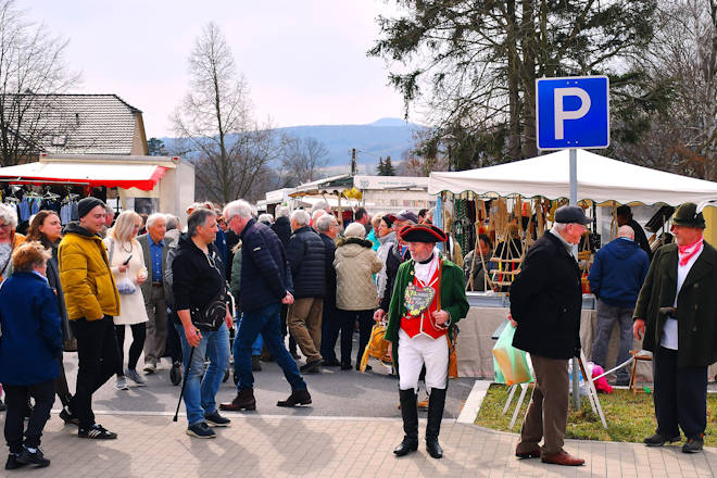 Impressionen vom Oberlausitzer Leinewebertag mit Karaseks Naturmarkt in Seifhennersdorf